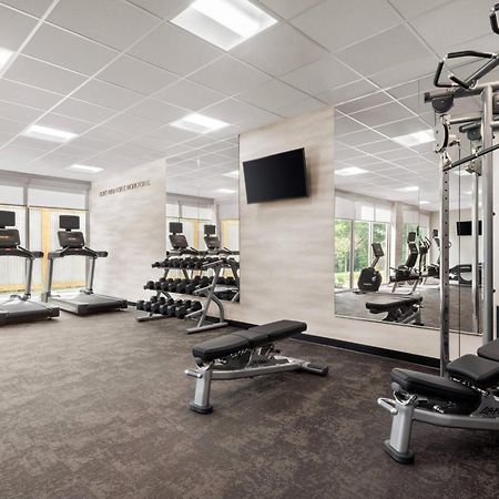 Fairfield Inn & Suites By Marriott Milwaukee West West Milwaukee Extérieur photo